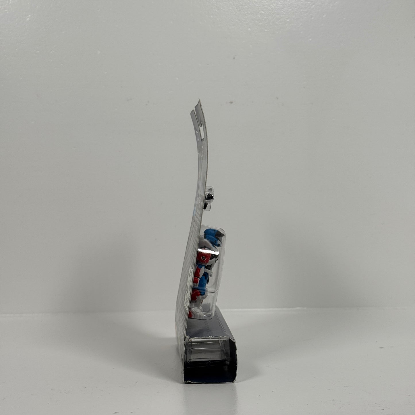 Halo Heroes Series 16 Spartan MK VII Red/Blue